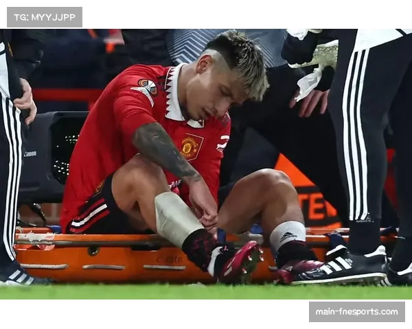 曼联迎利马重返训练场，球员自伤病后首次亮相